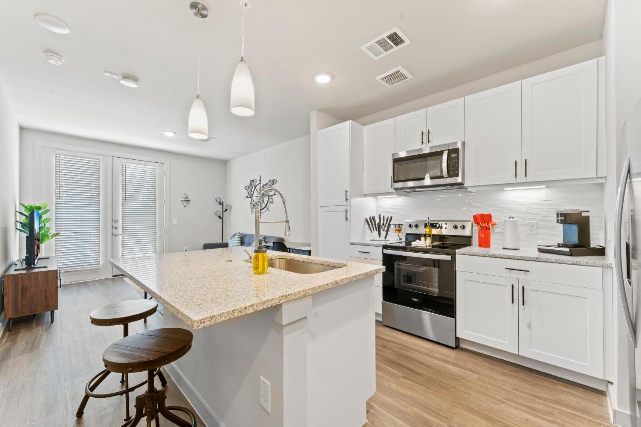 Appartamento Luxury Central Apts - Free Parking, Gym, Fast Wifi Austin Esterno foto